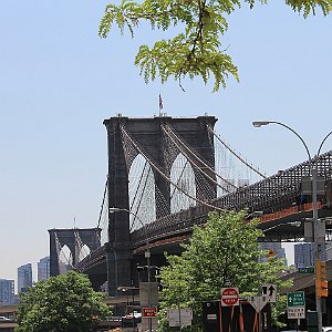 Brooklyn-Bridge-1