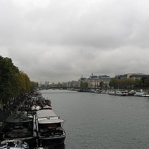 103 Paris