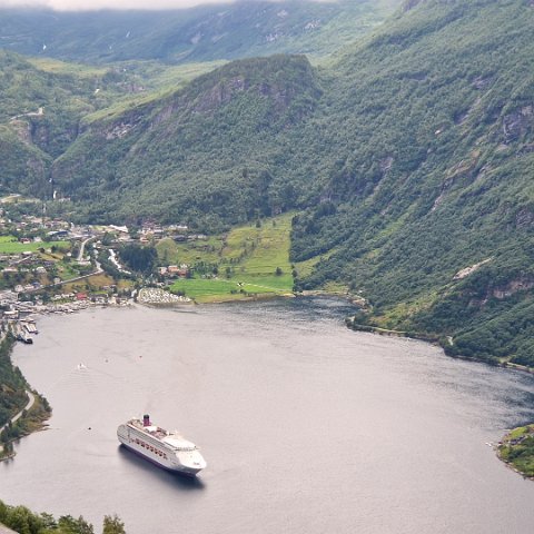 11 Geiranger