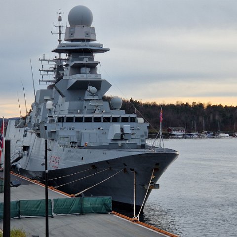 6 ITS Carabiniere (F 593) i Oslo