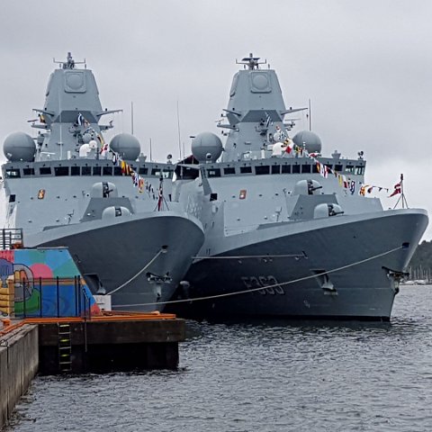 3 Iver Huitfeldt-class frigates in Oslo
