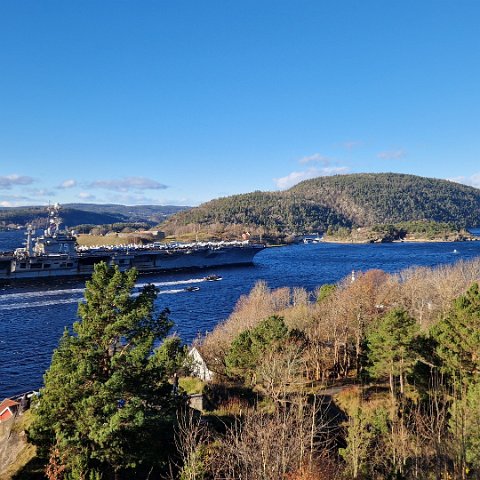 13 USS Harry S. Truman (CVN-75) in Oslo, Norway