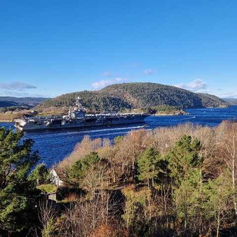 16 USS Harry S. Truman (CVN-75) in Oslo, Norway