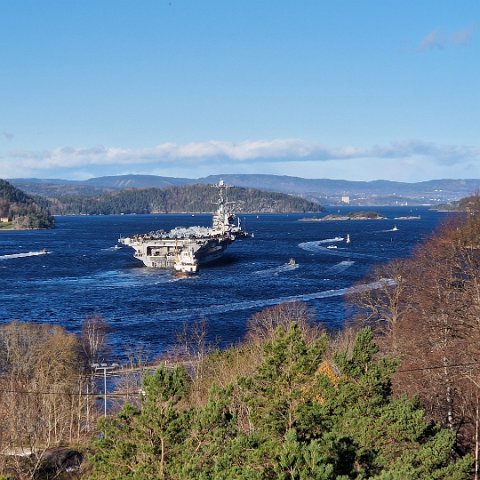 20 USS Harry S. Truman (CVN-75) in Oslo, Norway