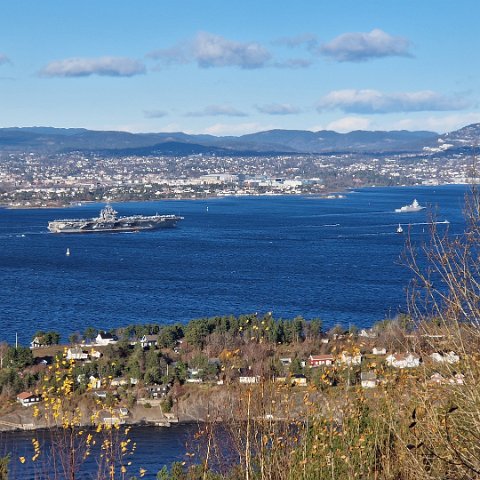 27 USS Harry S. Truman (CVN-75) in Oslo, Norway