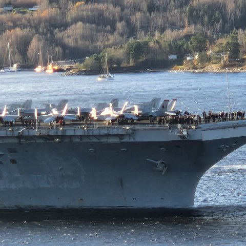 6 USS Harry S. Truman (CVN-75) in Oslo, Norway