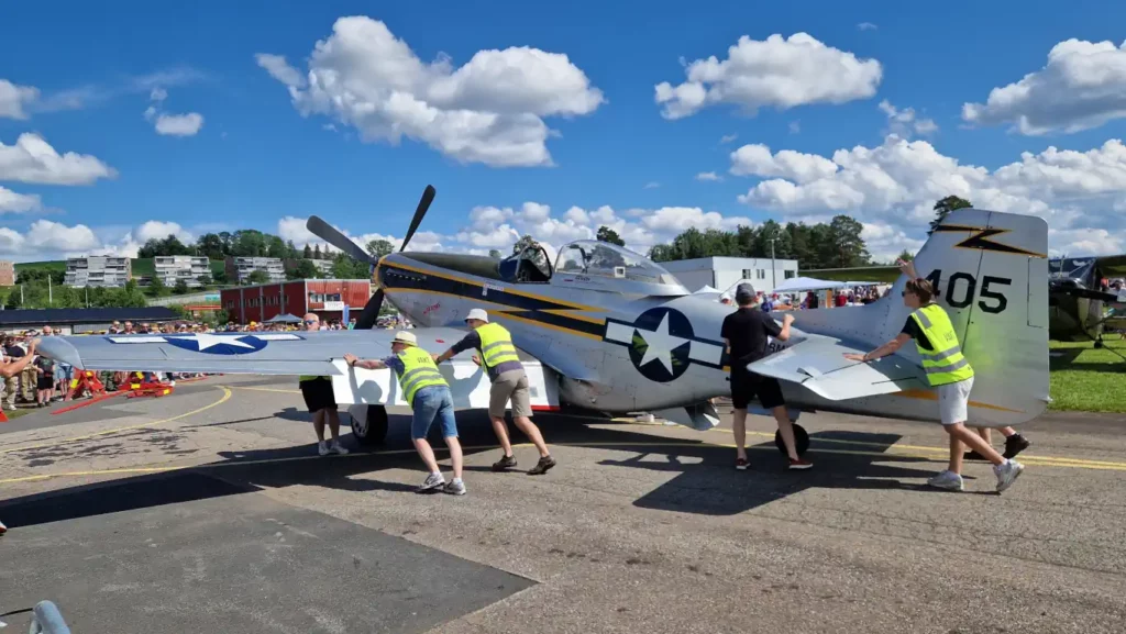 Biltemas North American P-51D Mustang