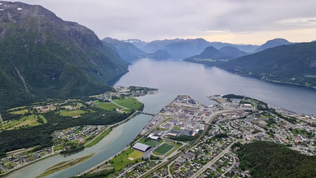 Utsikt fra Rampestreken i Åndalsnes