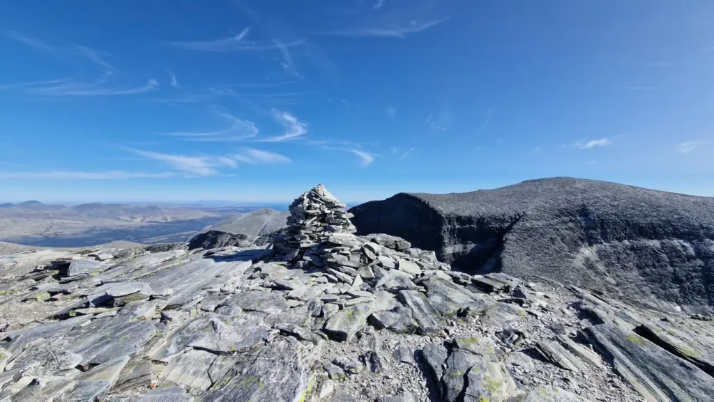 Toppvarden på Vinjeronden 2044 moh.