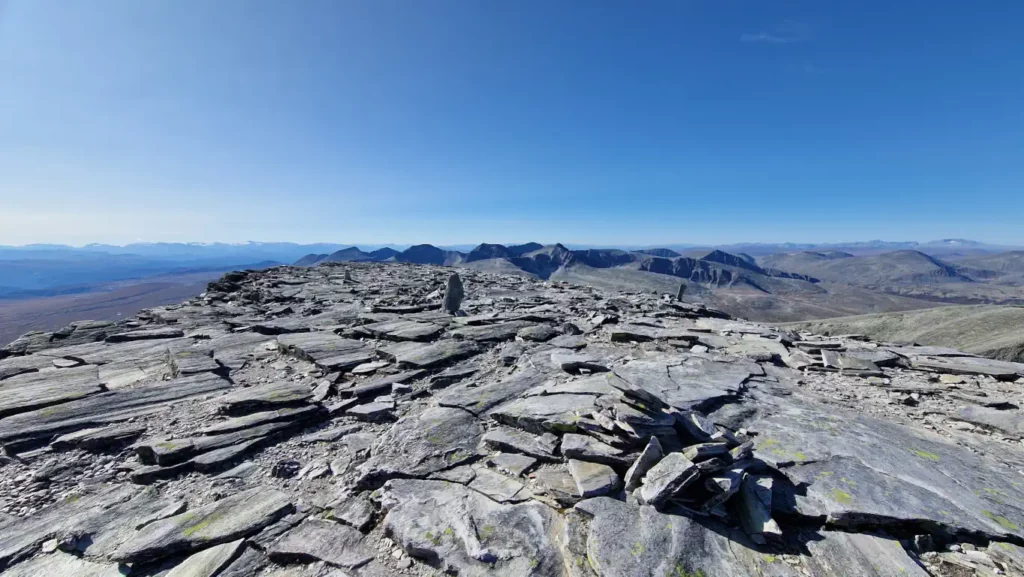 Topp-platået på Vinjeronden 2044 moh. i Rondane Nasjonalpark